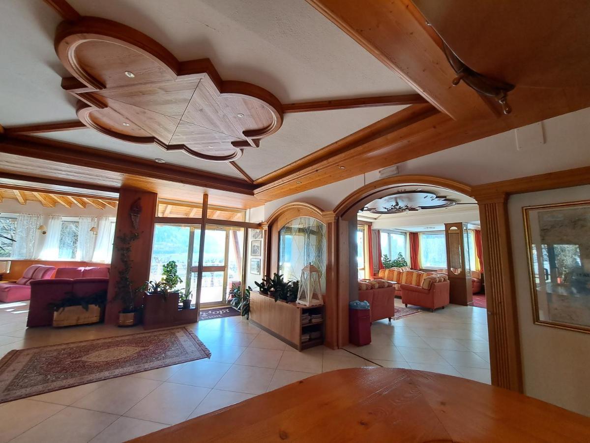 Lake&Nature Hotel Gloria 莫尔韦诺 外观 照片