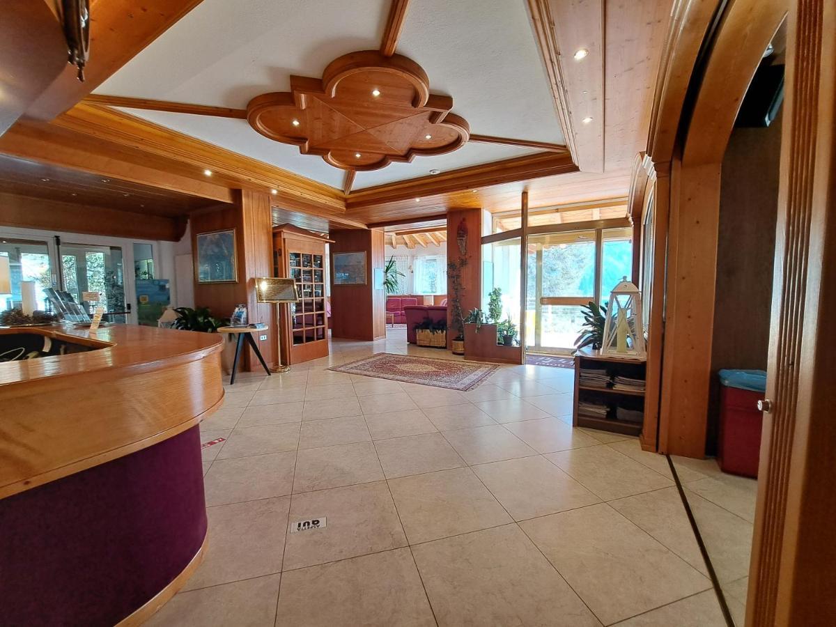 Lake&Nature Hotel Gloria 莫尔韦诺 外观 照片
